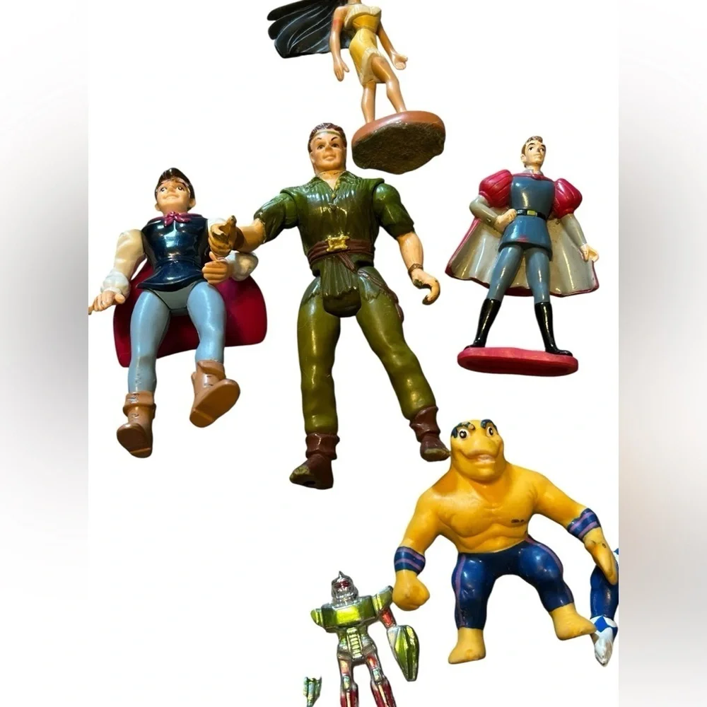 Lot of Vintage Action Figures As Is G.I. Joe Peter Pan, Power Ranger, Star Wars - Picture 8 of 10